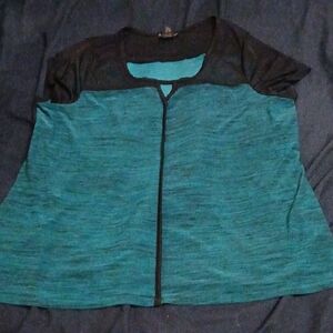 Susan Lawrence Green and Black Top